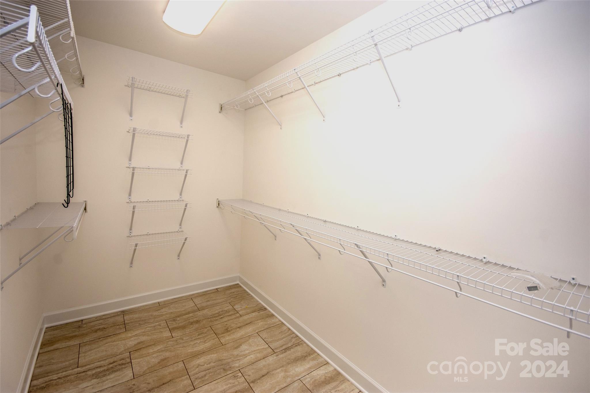 Meadow Oaks - Residential