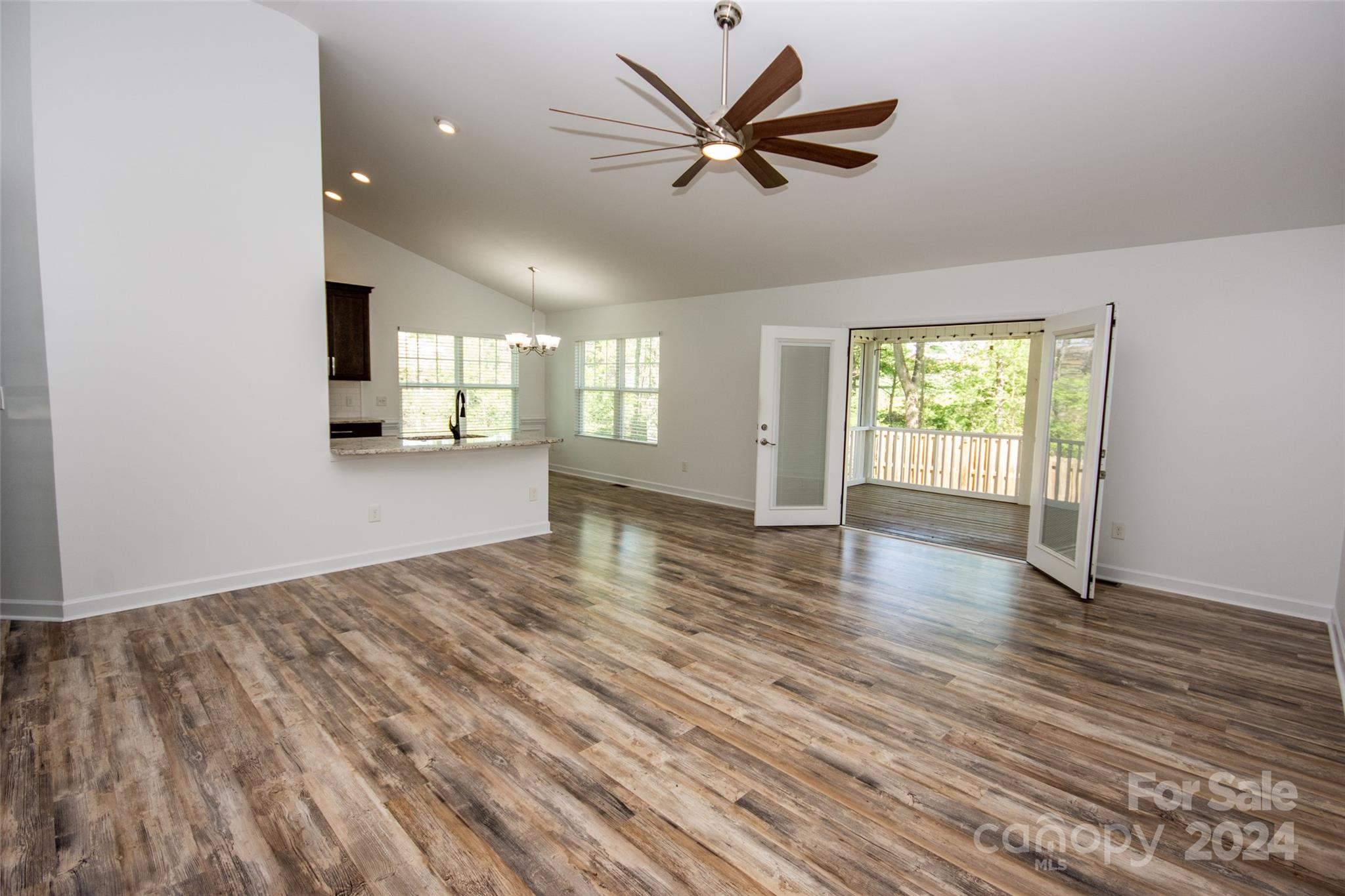 Meadow Oaks - Residential