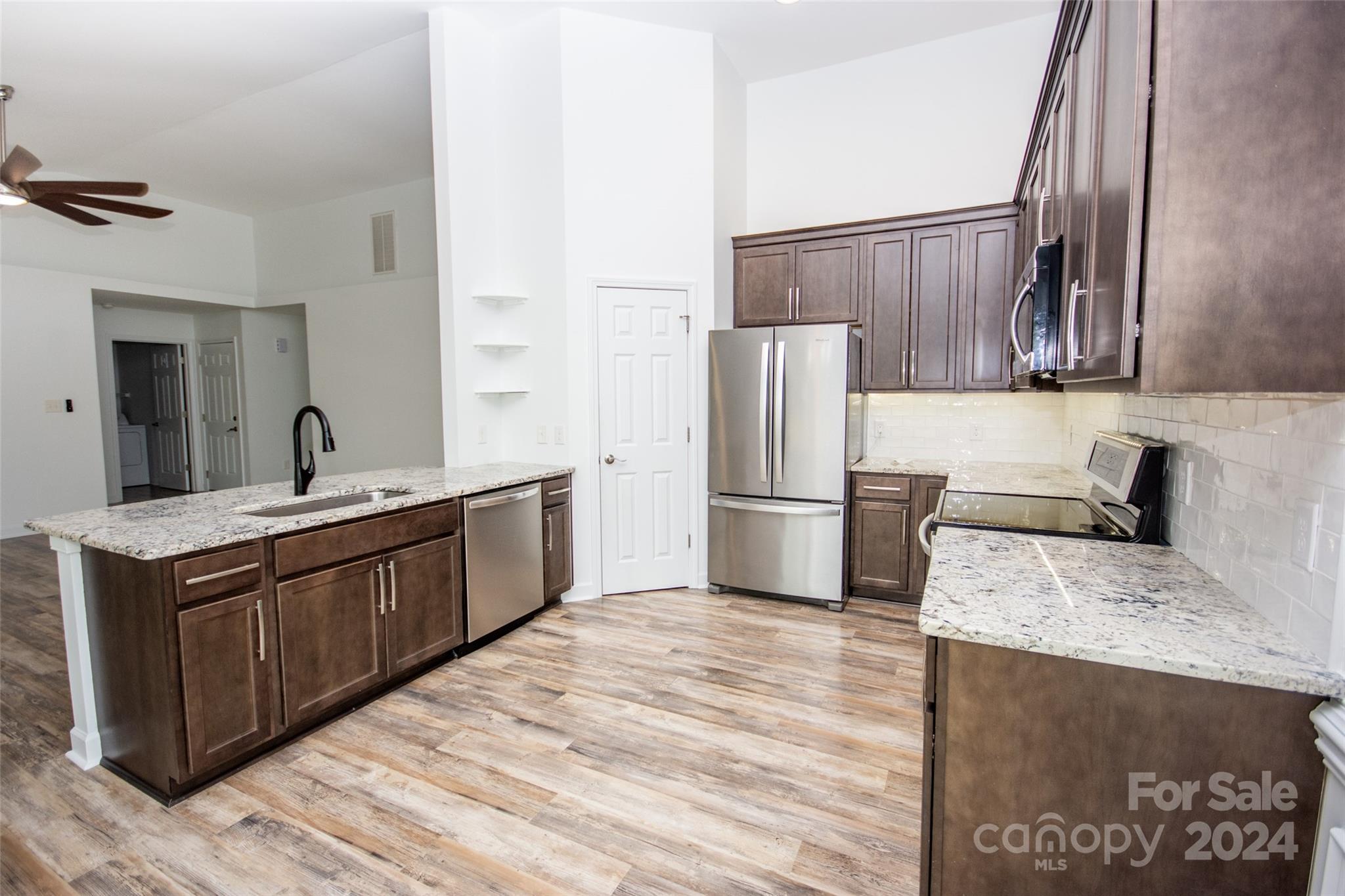 Meadow Oaks - Residential