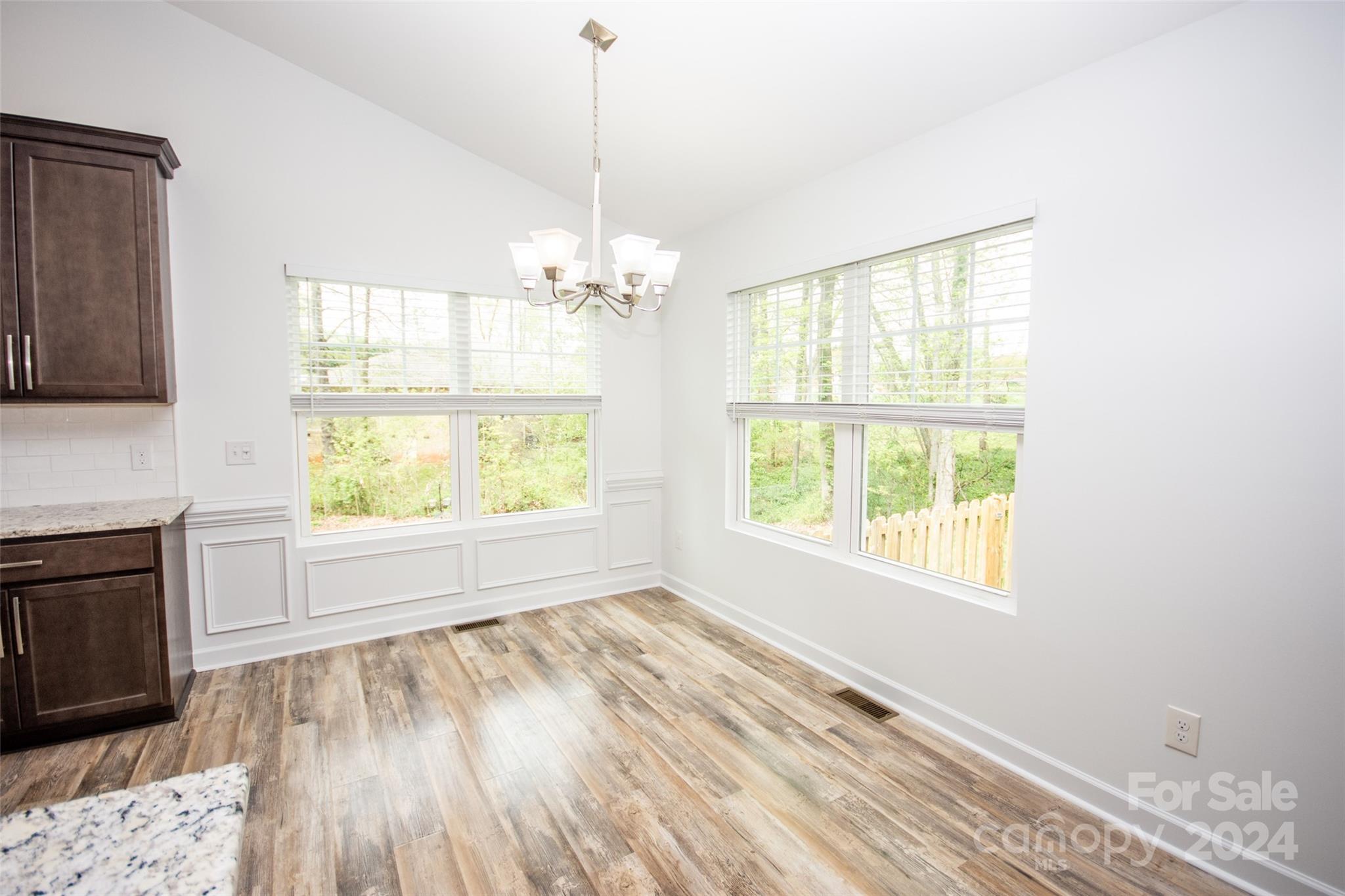 Meadow Oaks - Residential