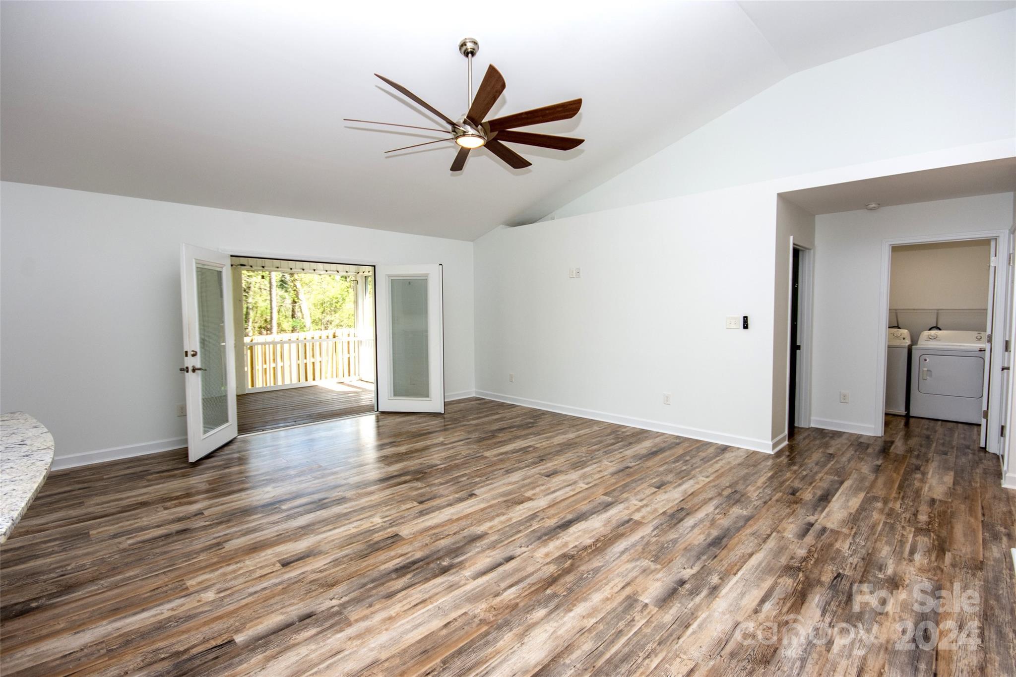 Meadow Oaks - Residential