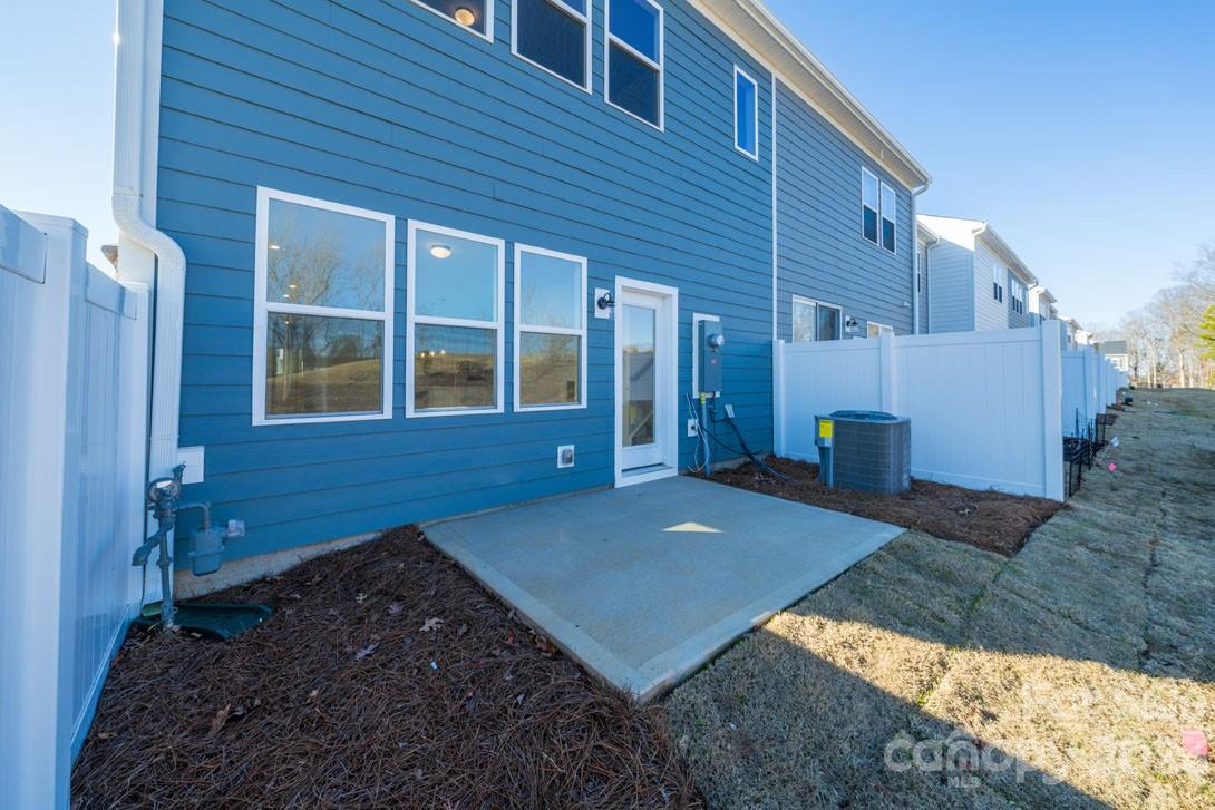 Pergola at Farmington - Residential