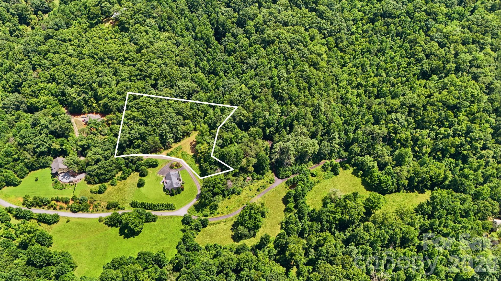 00 Brookstone Mountain Trail 34