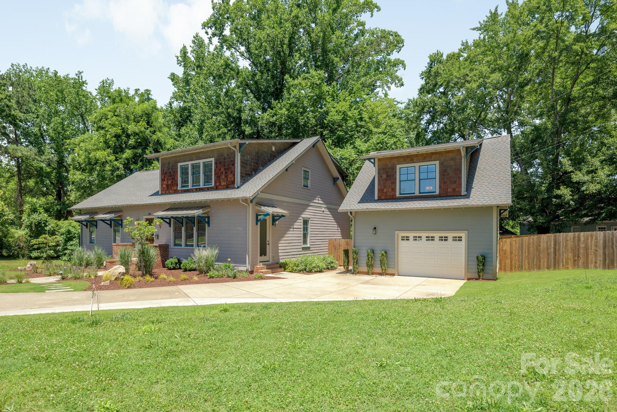 1301 Catawba Avenue