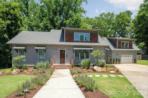 Photo of 1301 Catawba Avenue, Charlotte, NC 28205 (MLS # 4389843)