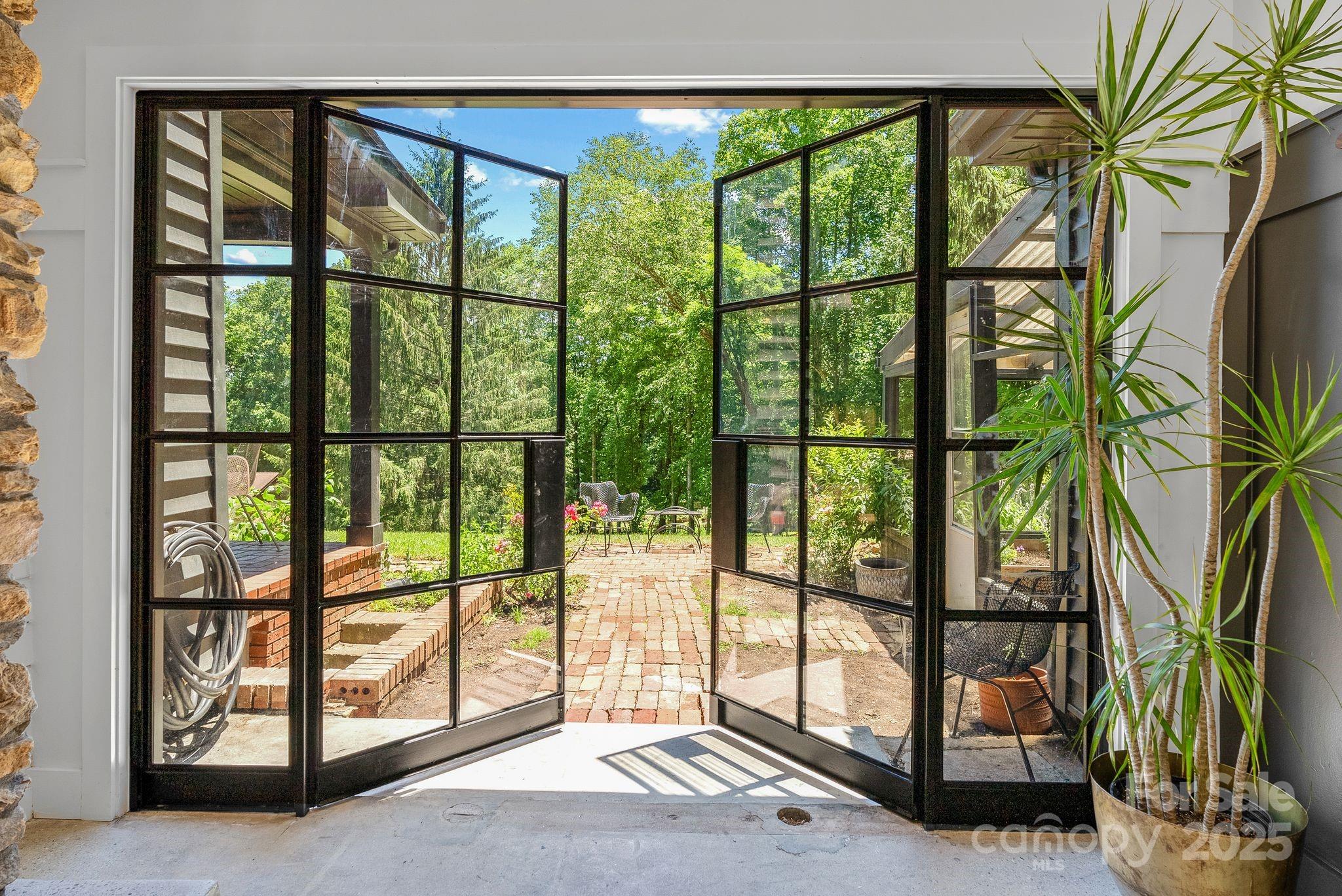51 Mark Twain Road
