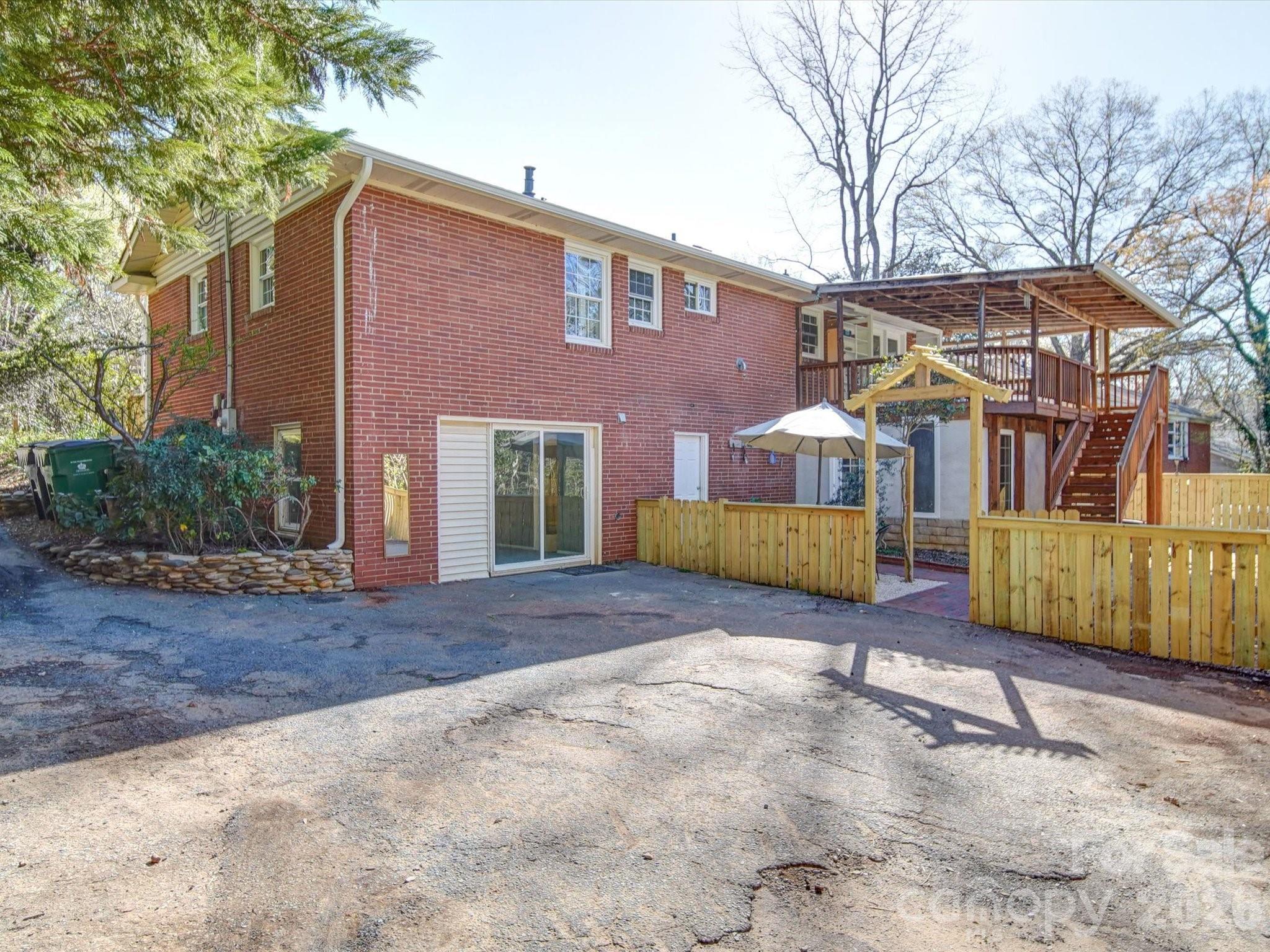 Starmount - Residential