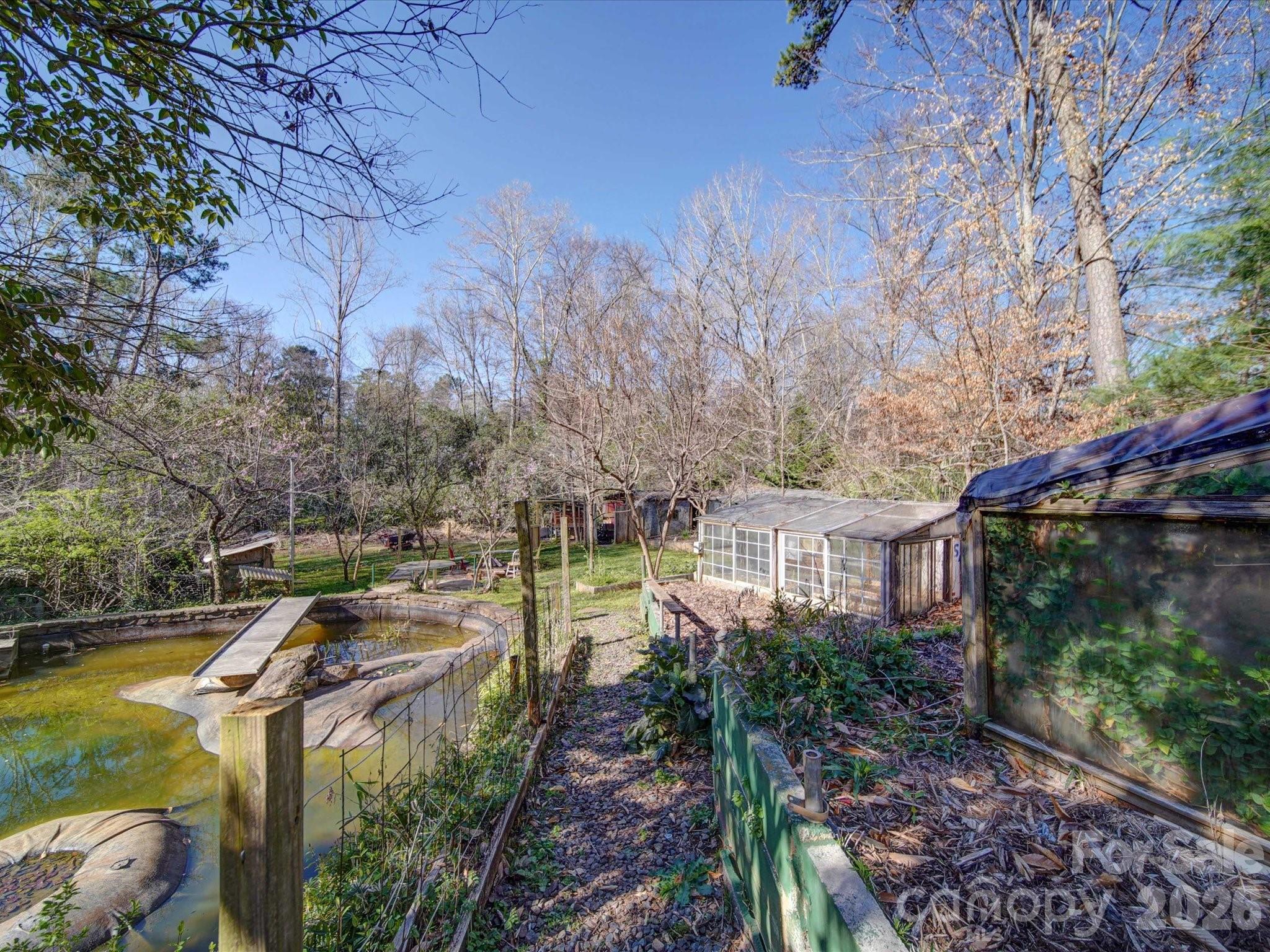 Starmount - Residential