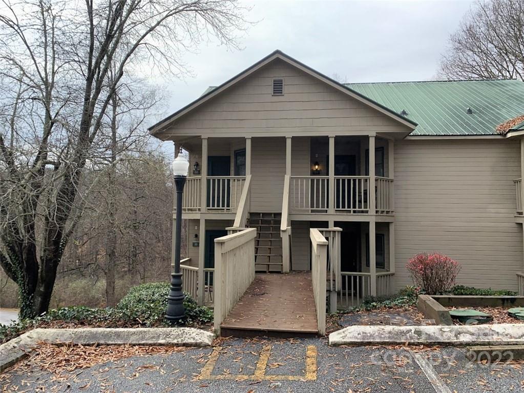 Rumbling Bald on Lake Lure - Residential