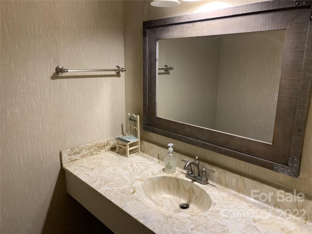 Rumbling Bald on Lake Lure - Residential