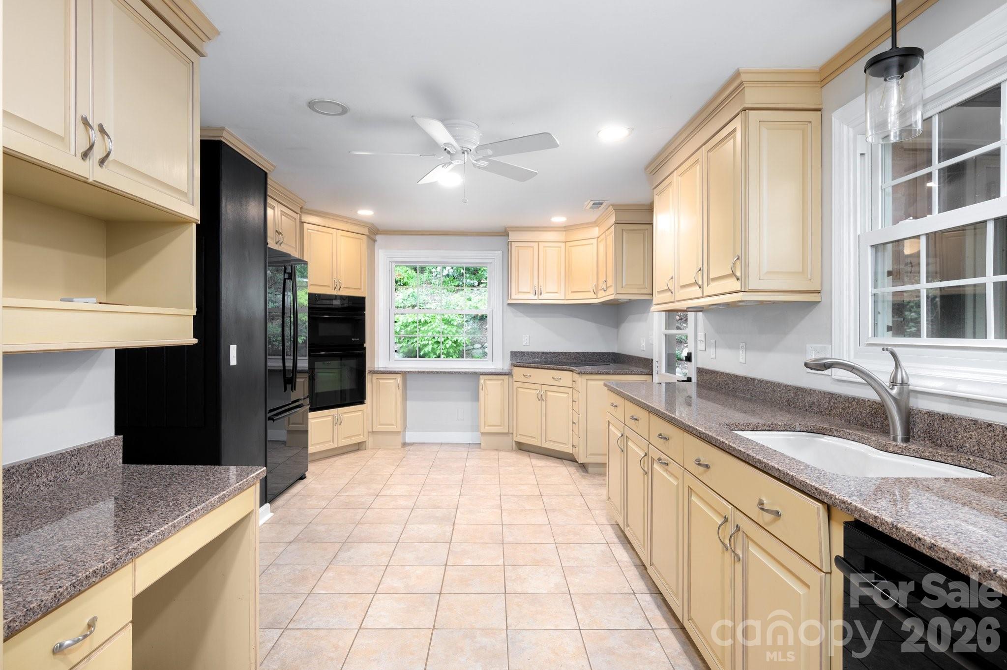 200 Allen Mountain Drive