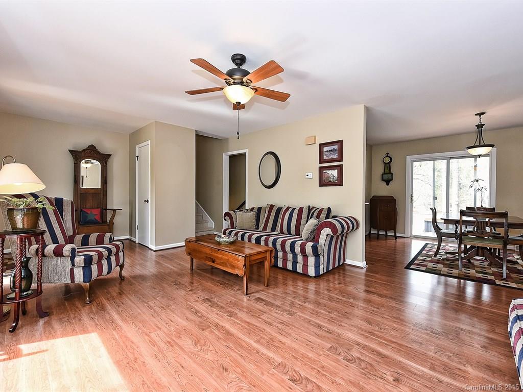 Tega Cay - Residential