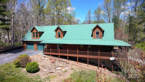 80 Oak Meadow Lane Hendersonville NC 28792
