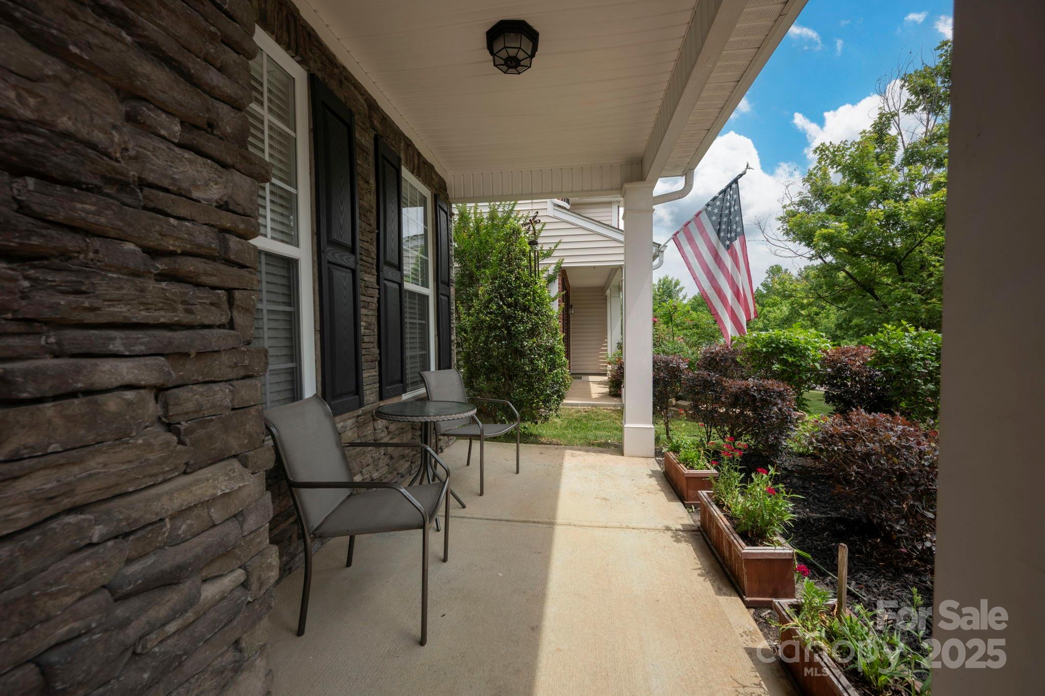 3351 Streamside Drive