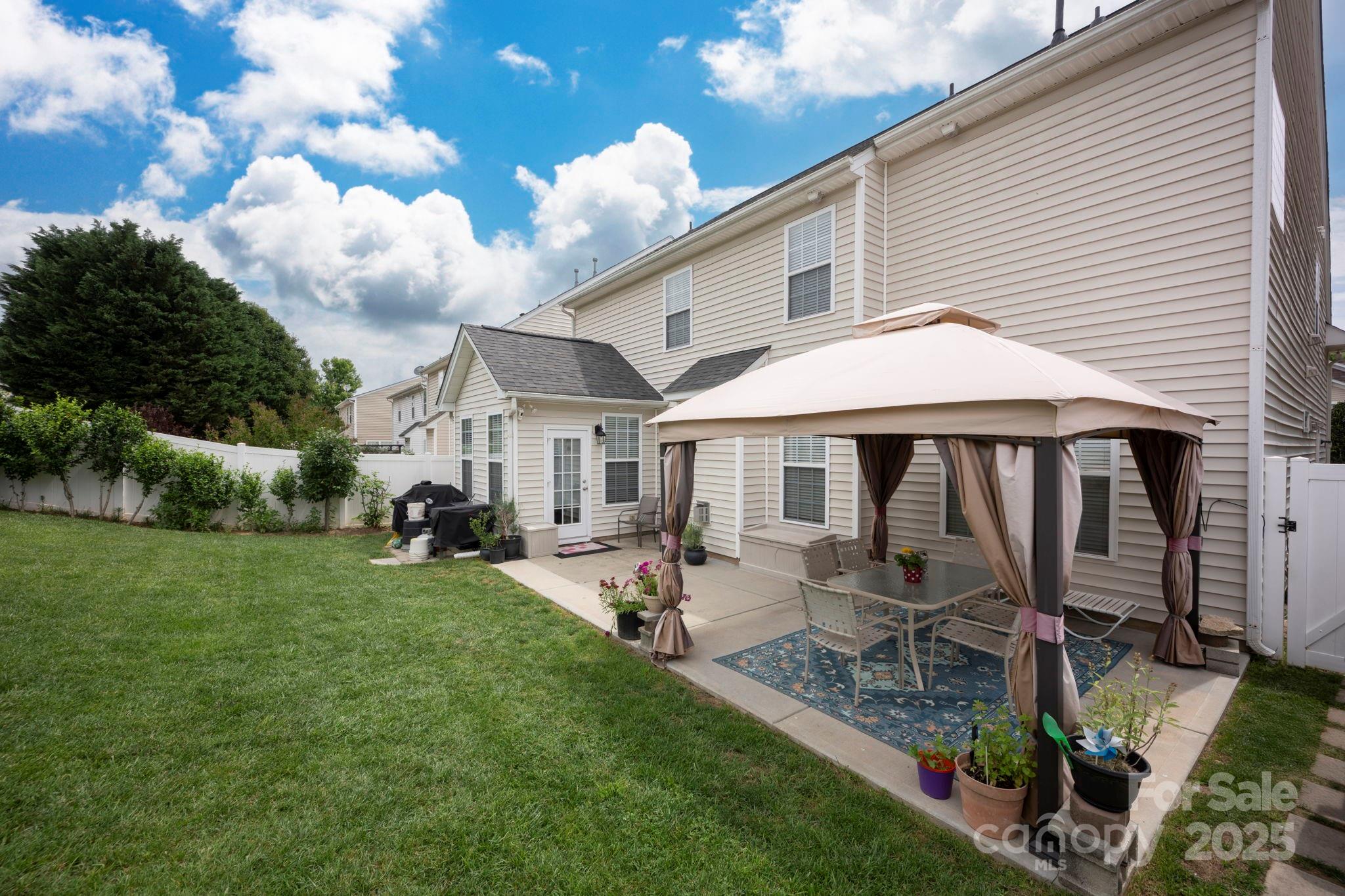 3351 Streamside Drive