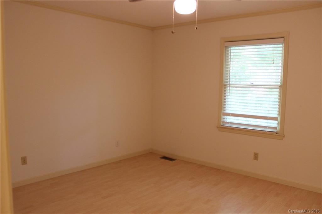 Hickory Hills - Residential