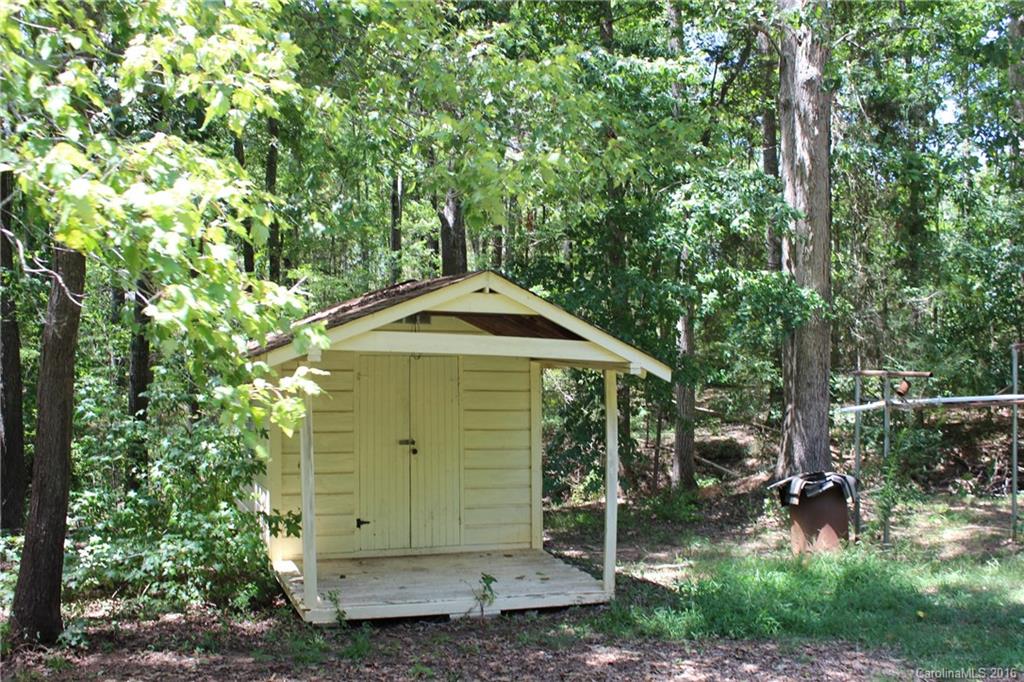 Hickory Hills - Residential