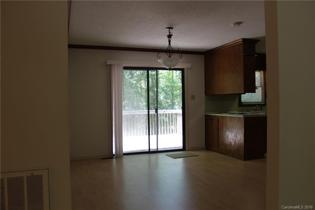 Hickory Hills - Residential