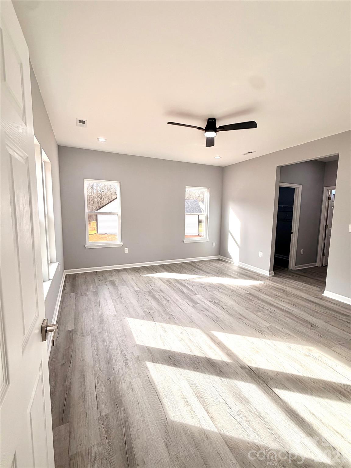 Hawk Ridge - Residential