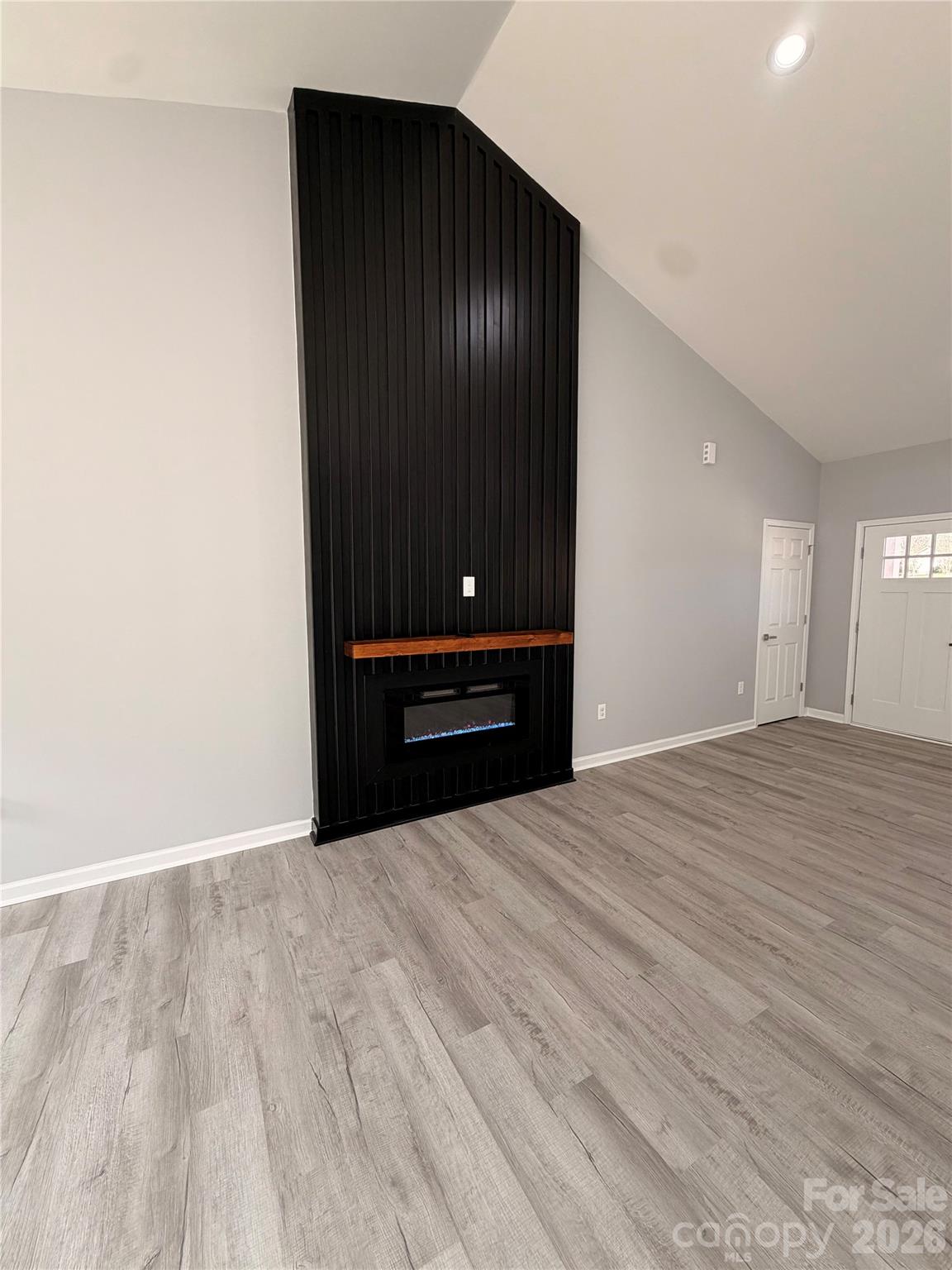 Hawk Ridge - Residential