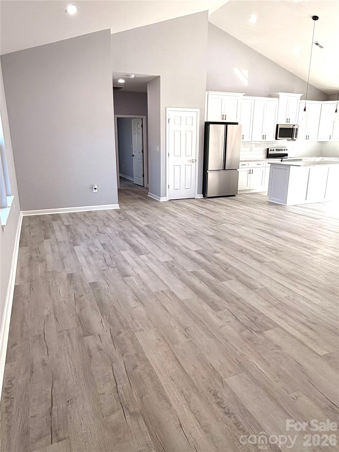 Hawk Ridge - Residential