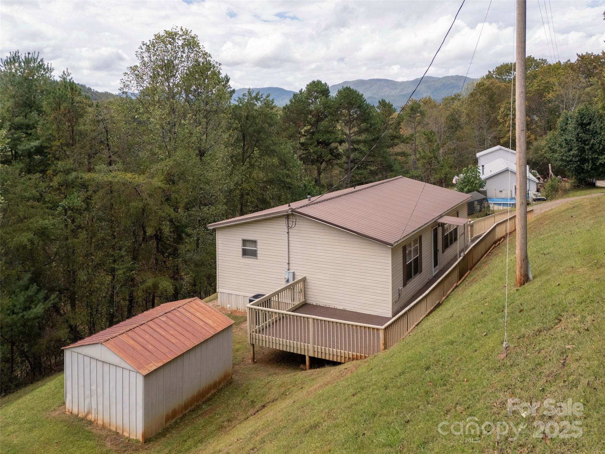 81 Mount Airy Road