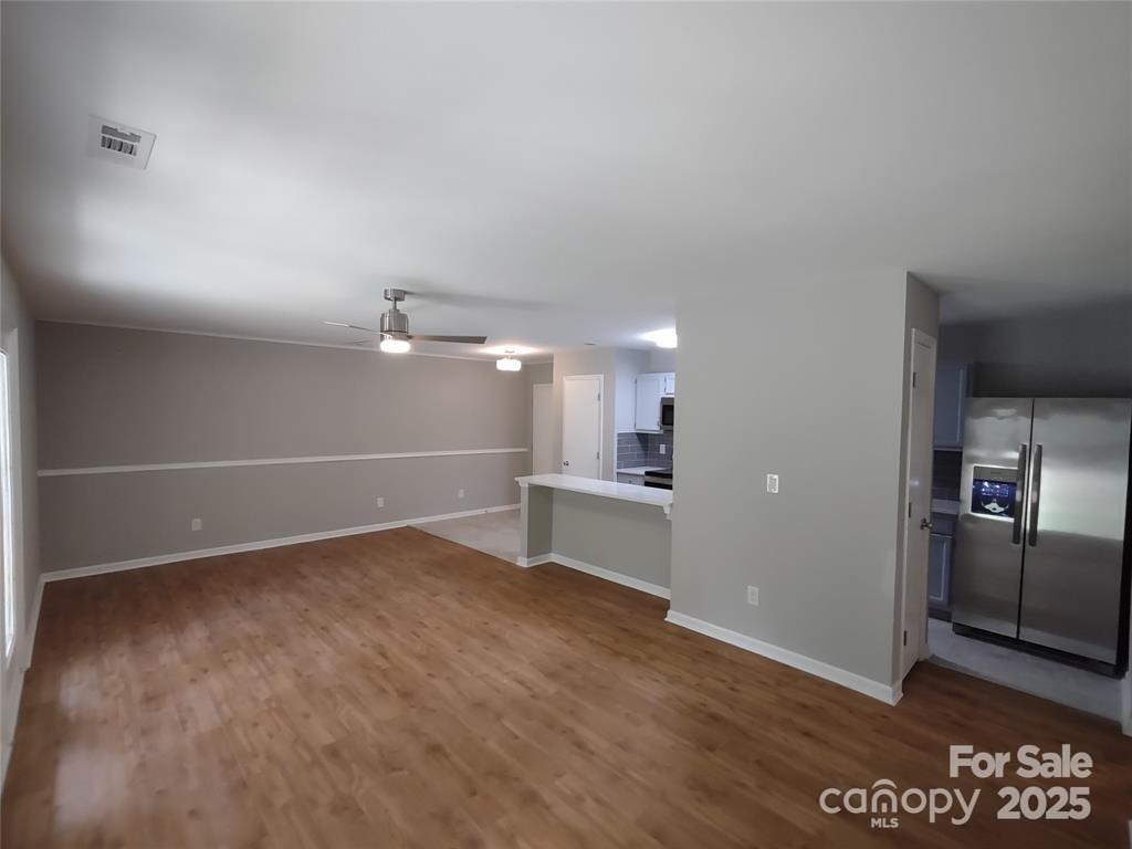 6106 Meadow Rose Lane