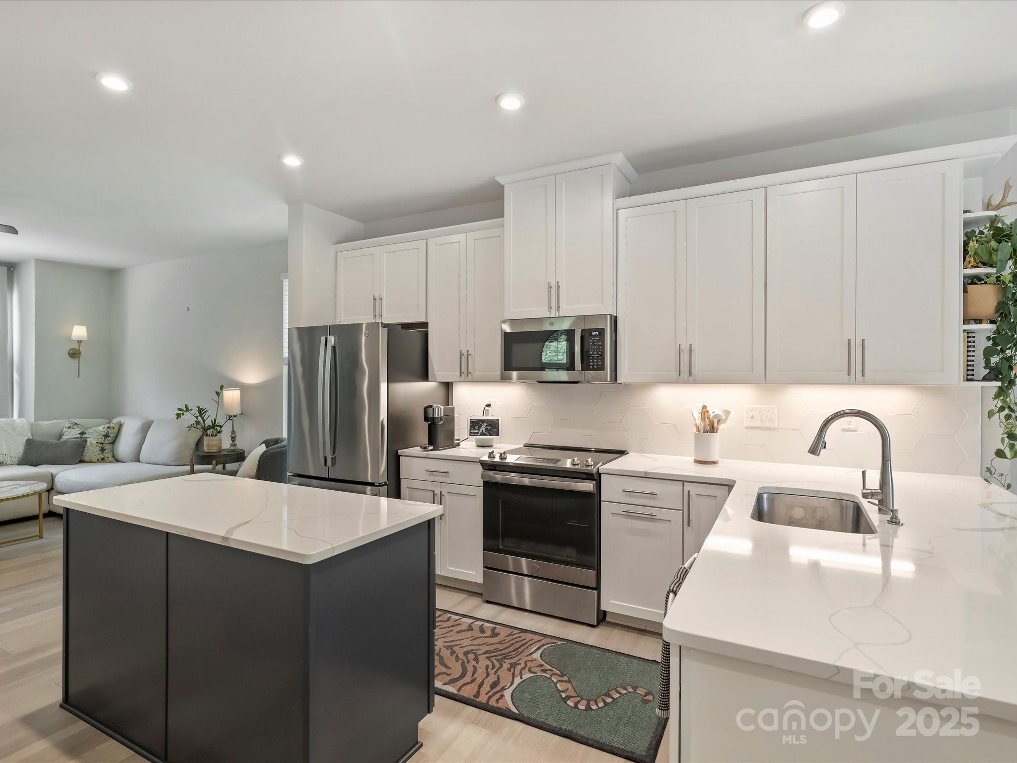 Anderson Townhomes - Residential