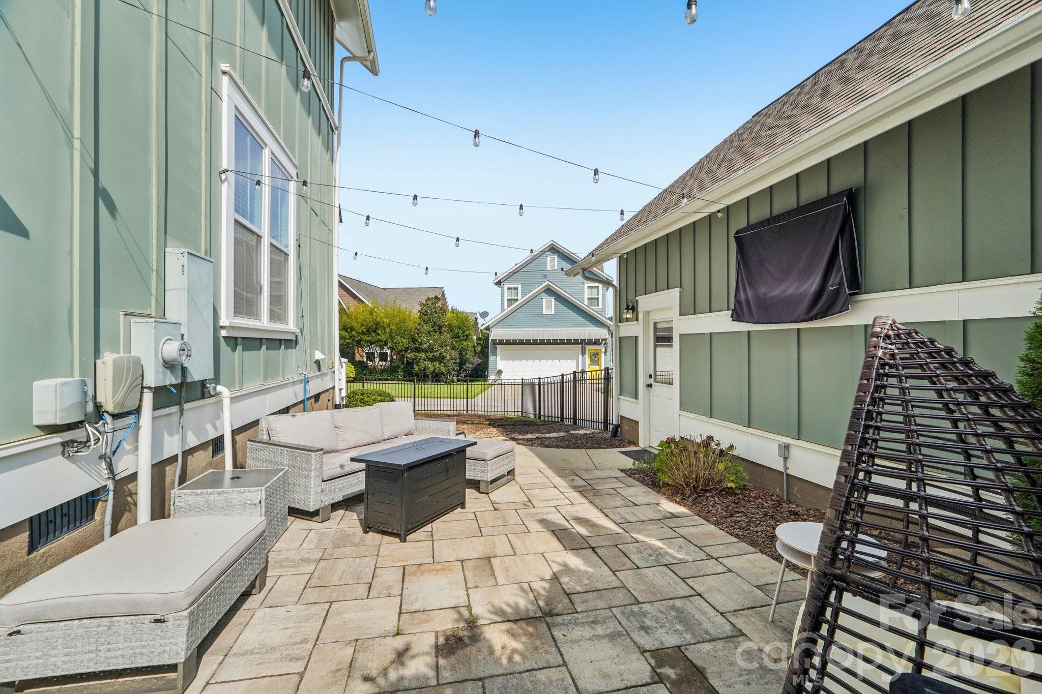 Riverwalk - Residential