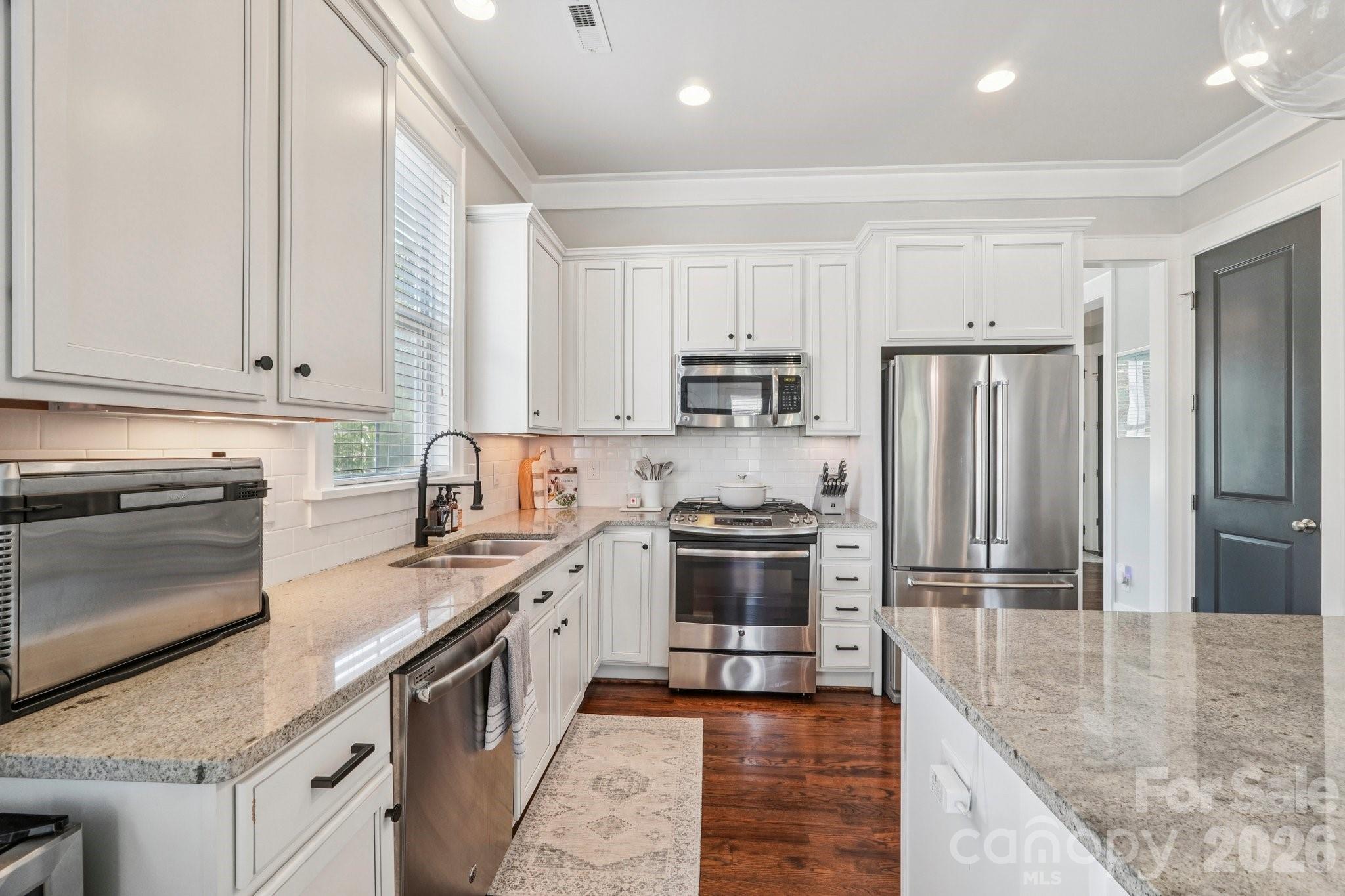 Riverwalk - Residential