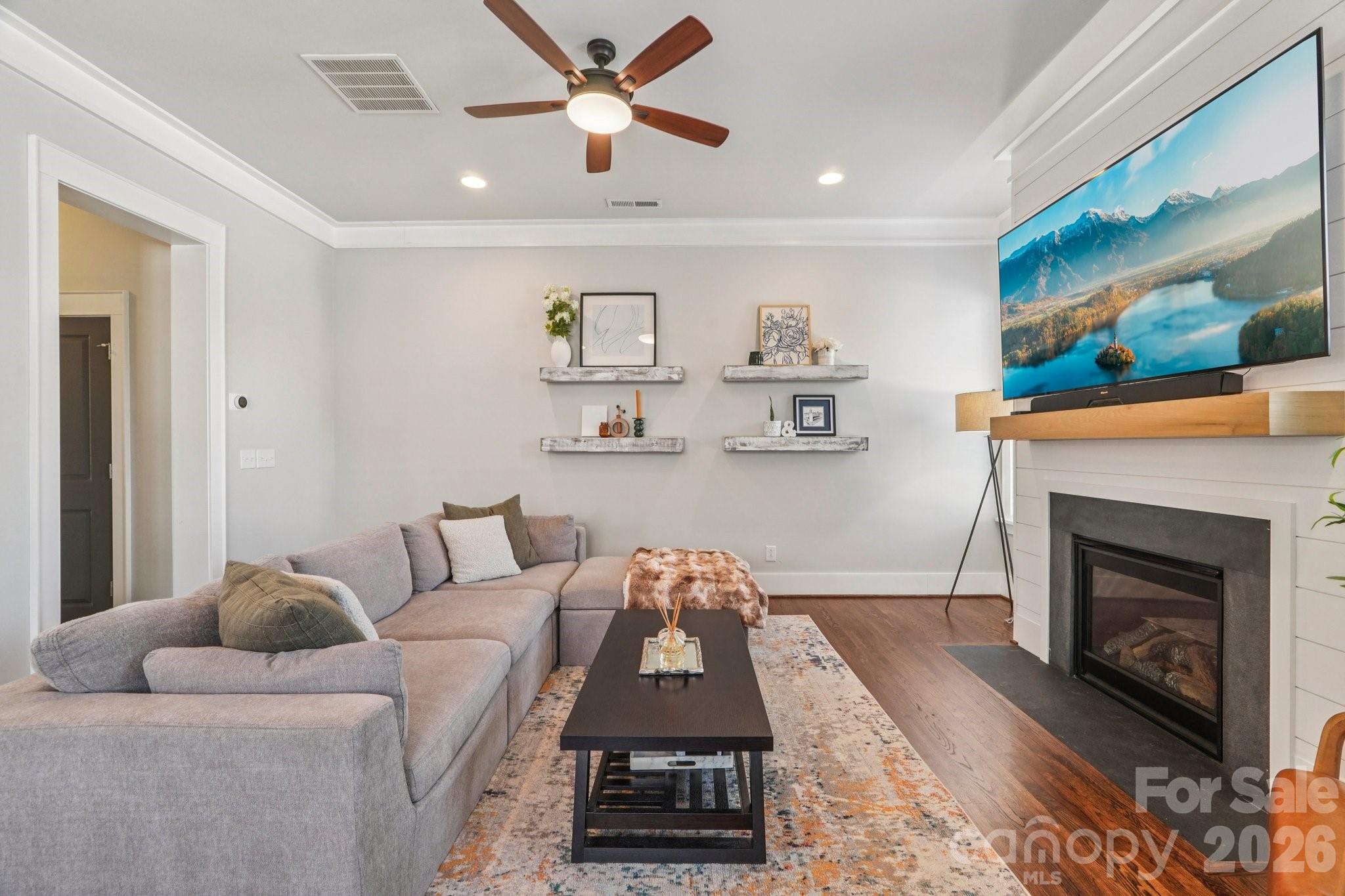 Riverwalk - Residential