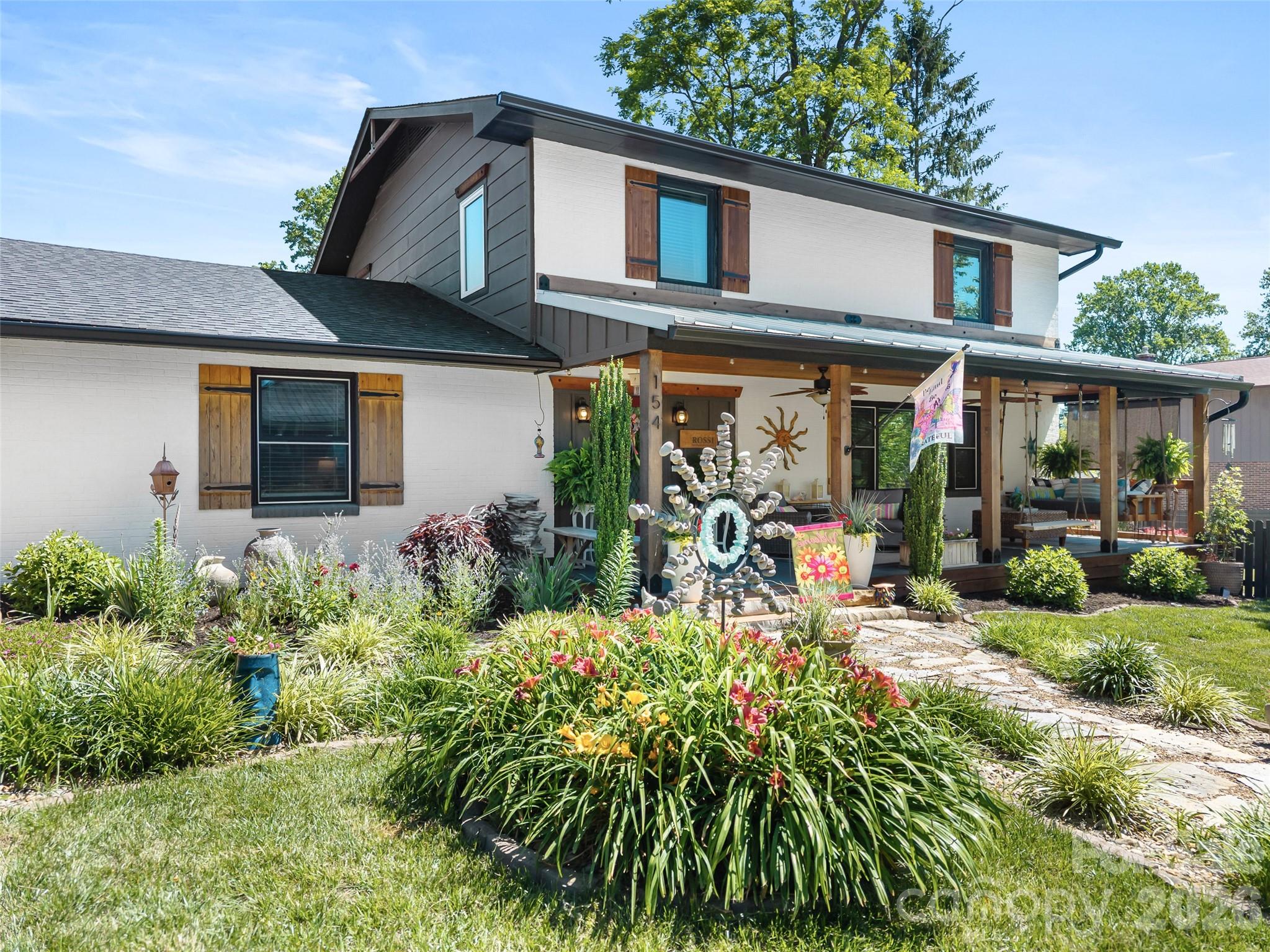 154 White Oak Lane