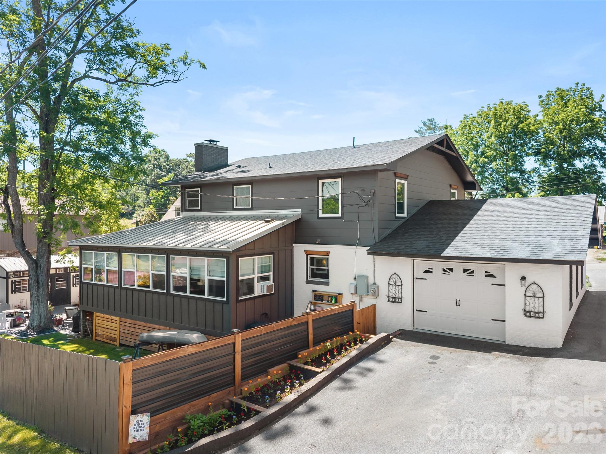 154 White Oak Lane