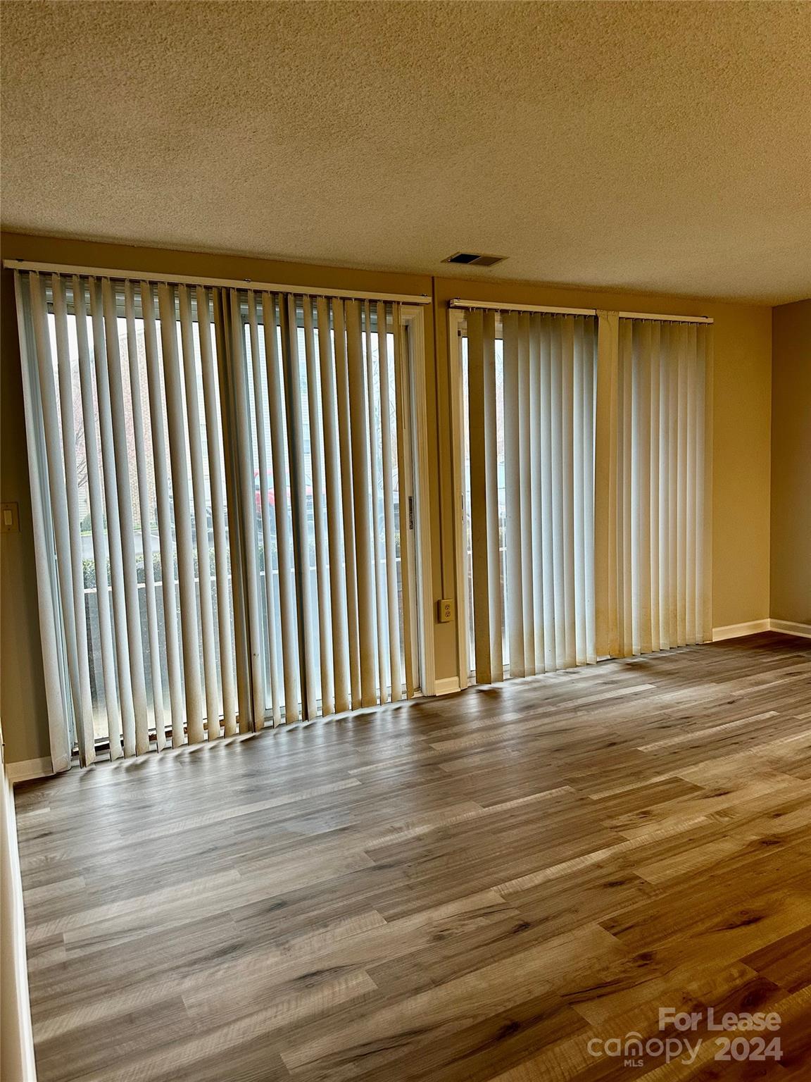 Colville II - Residential Lease