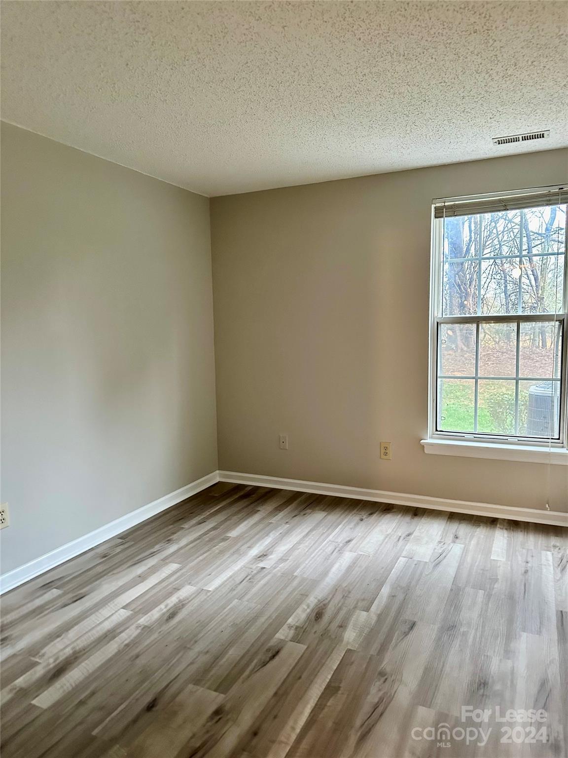 Colville II - Residential Lease