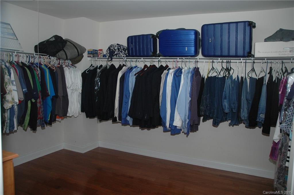 English Trails - Residential