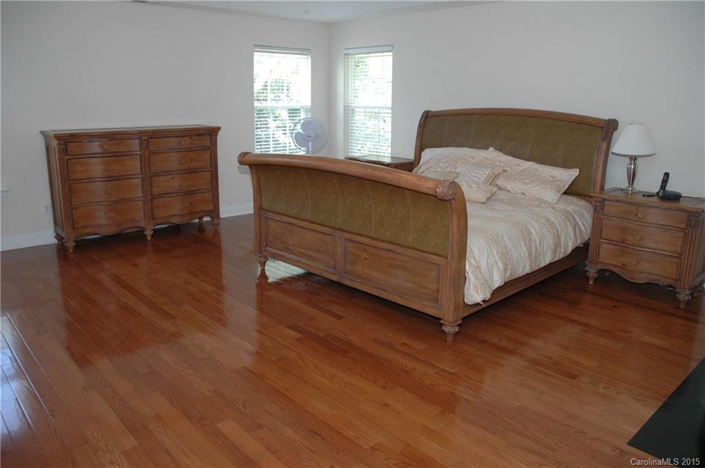 English Trails - Residential