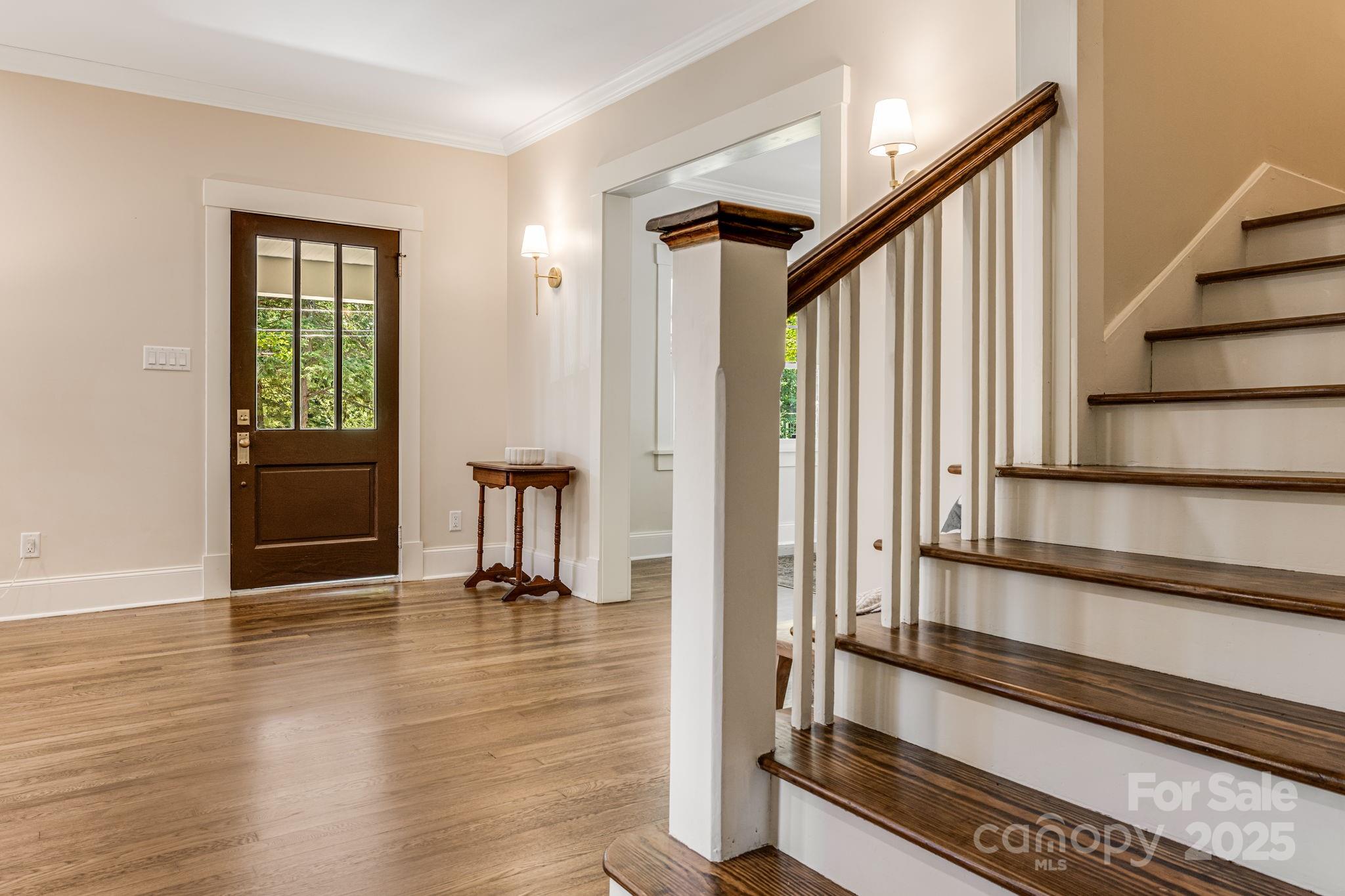 7 Rosewood Avenue