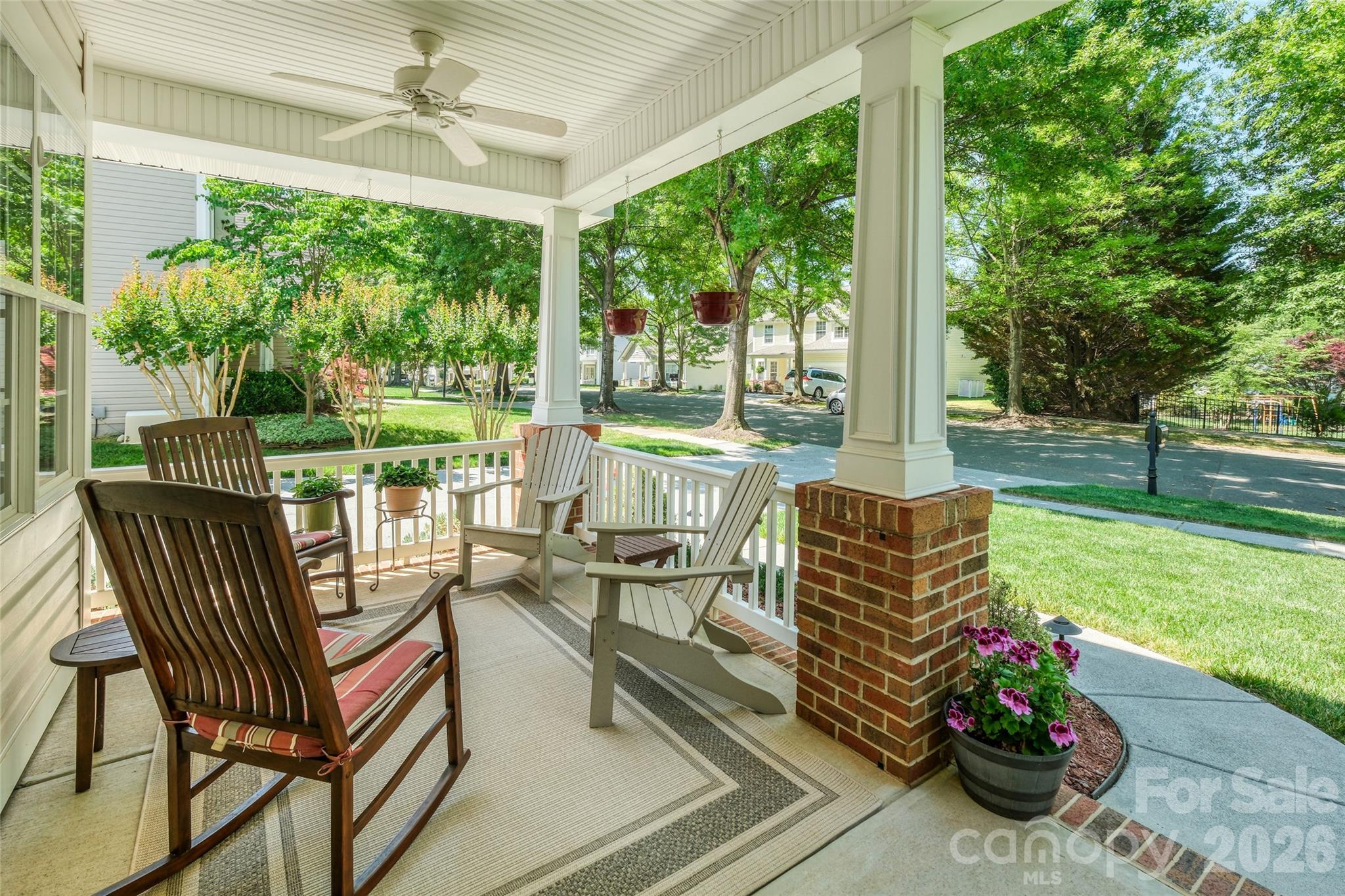 1005 Feather Oak Lane