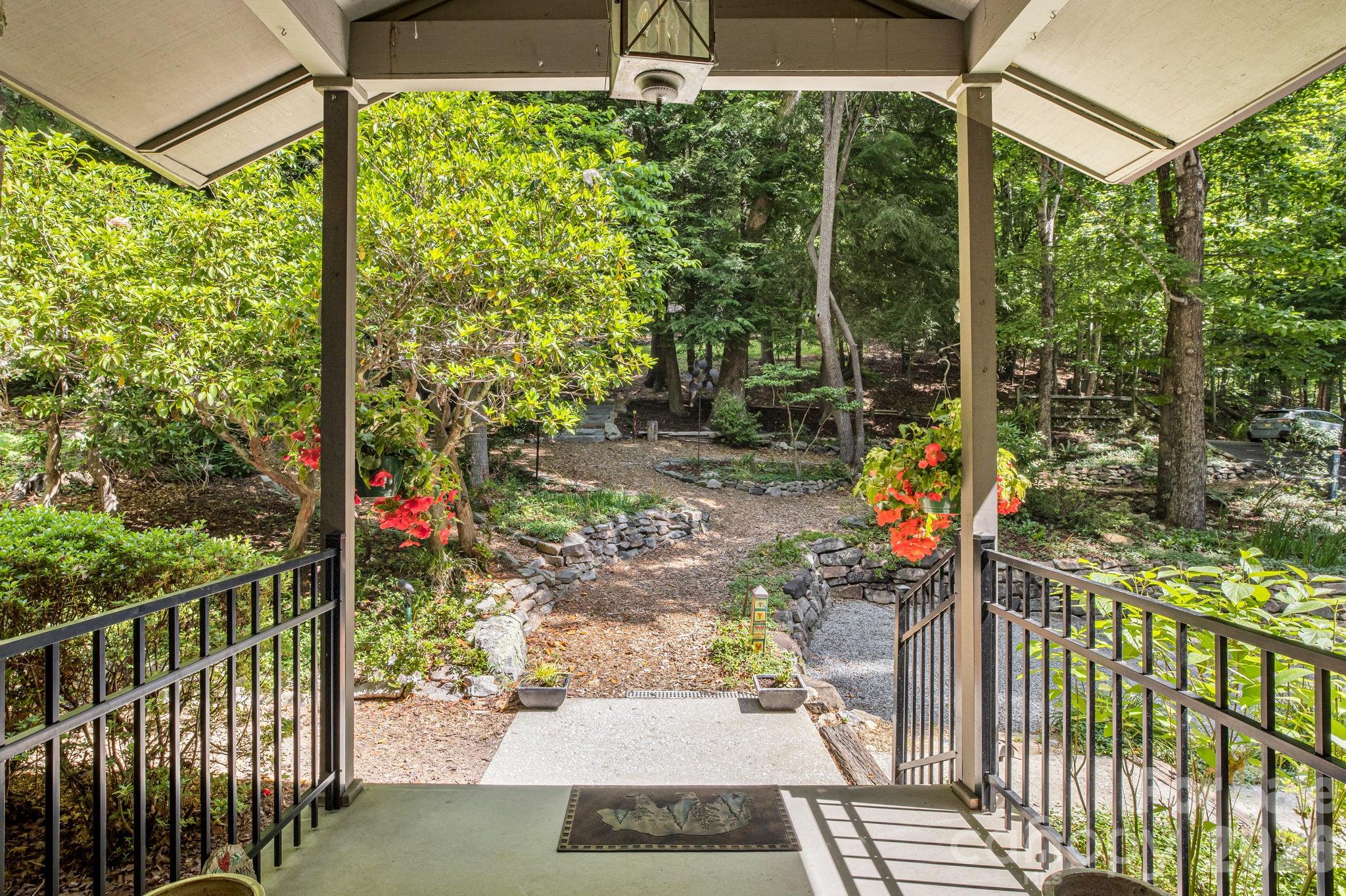 36 Foxglove Road
