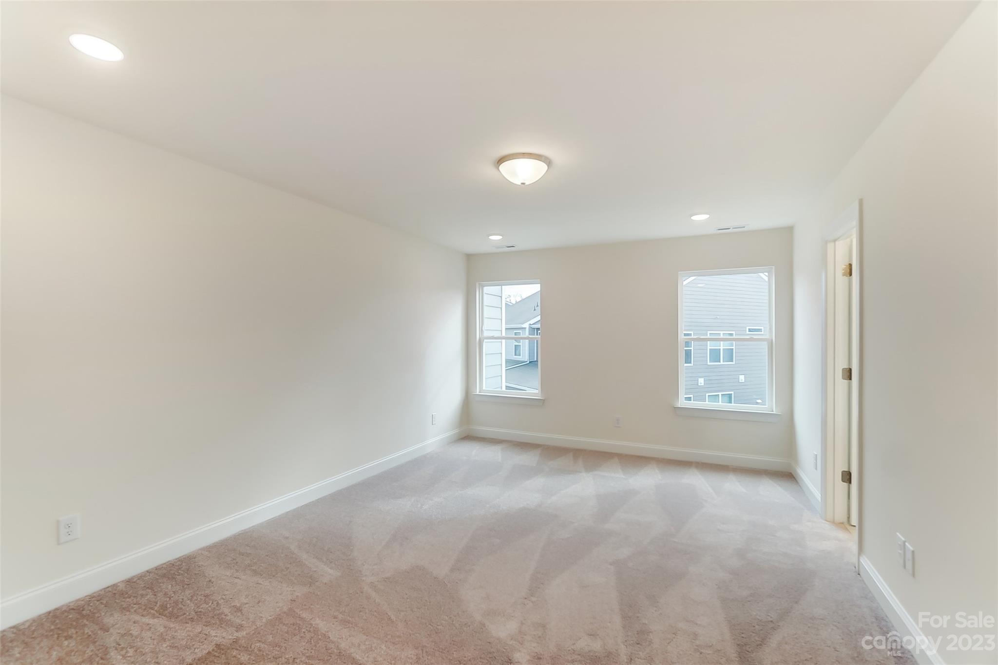 Harrisburg Village - Residential