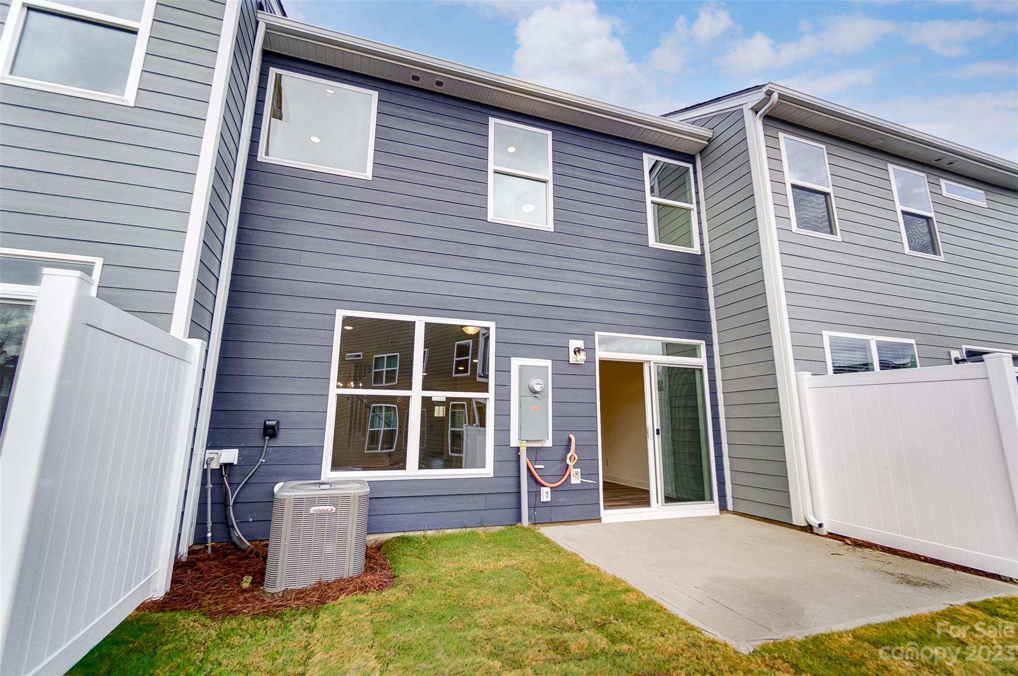 Harrisburg Village - Residential