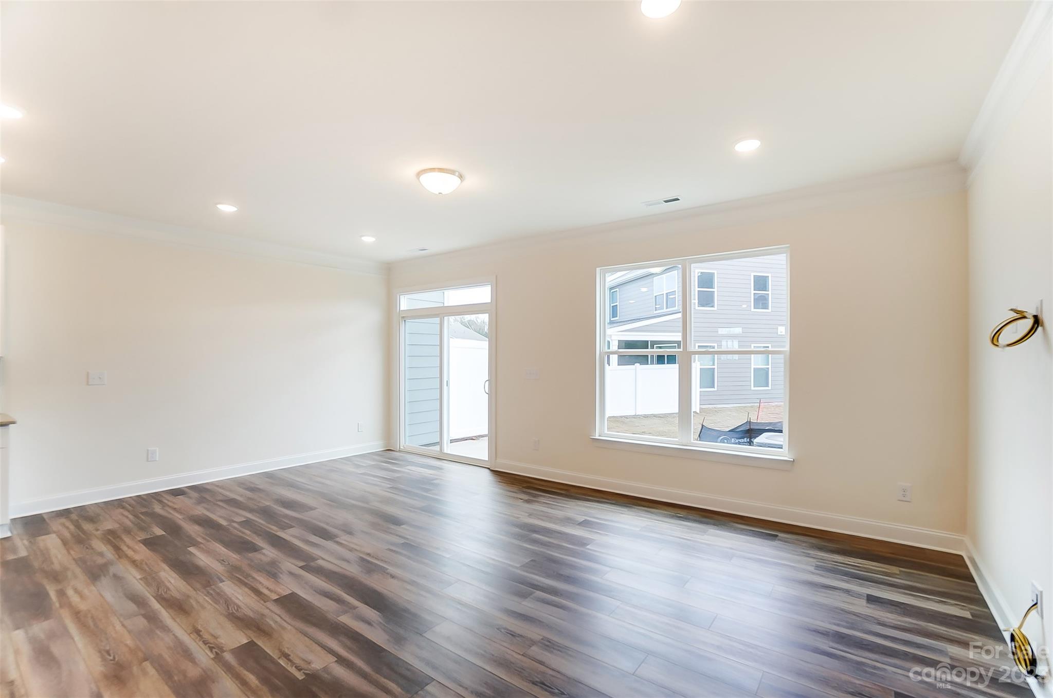 Harrisburg Village - Residential