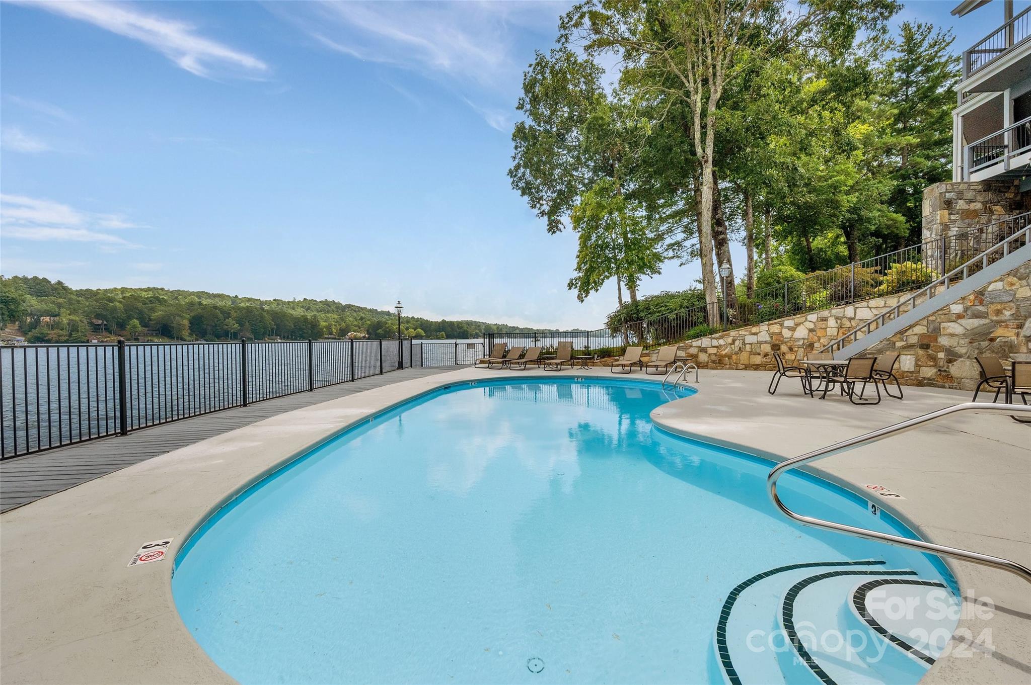 Lake Toxaway Estates - Residential