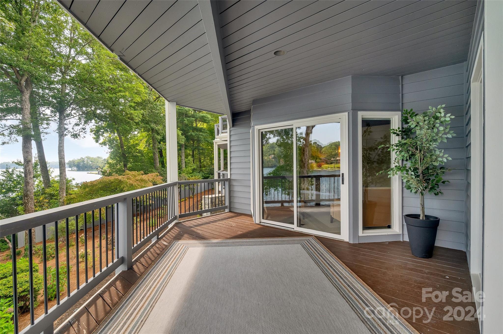 Lake Toxaway Estates - Residential