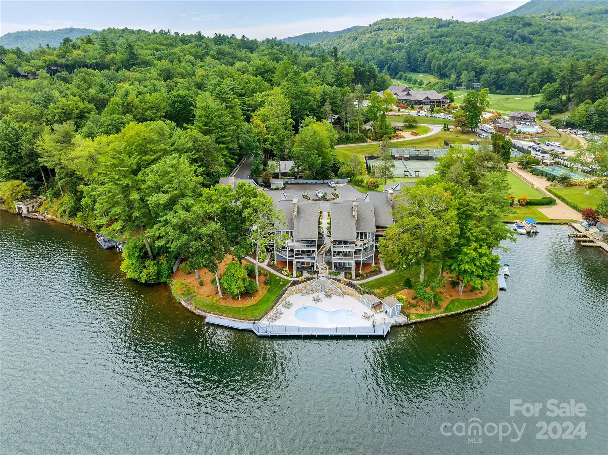 Lake Toxaway Estates - Residential