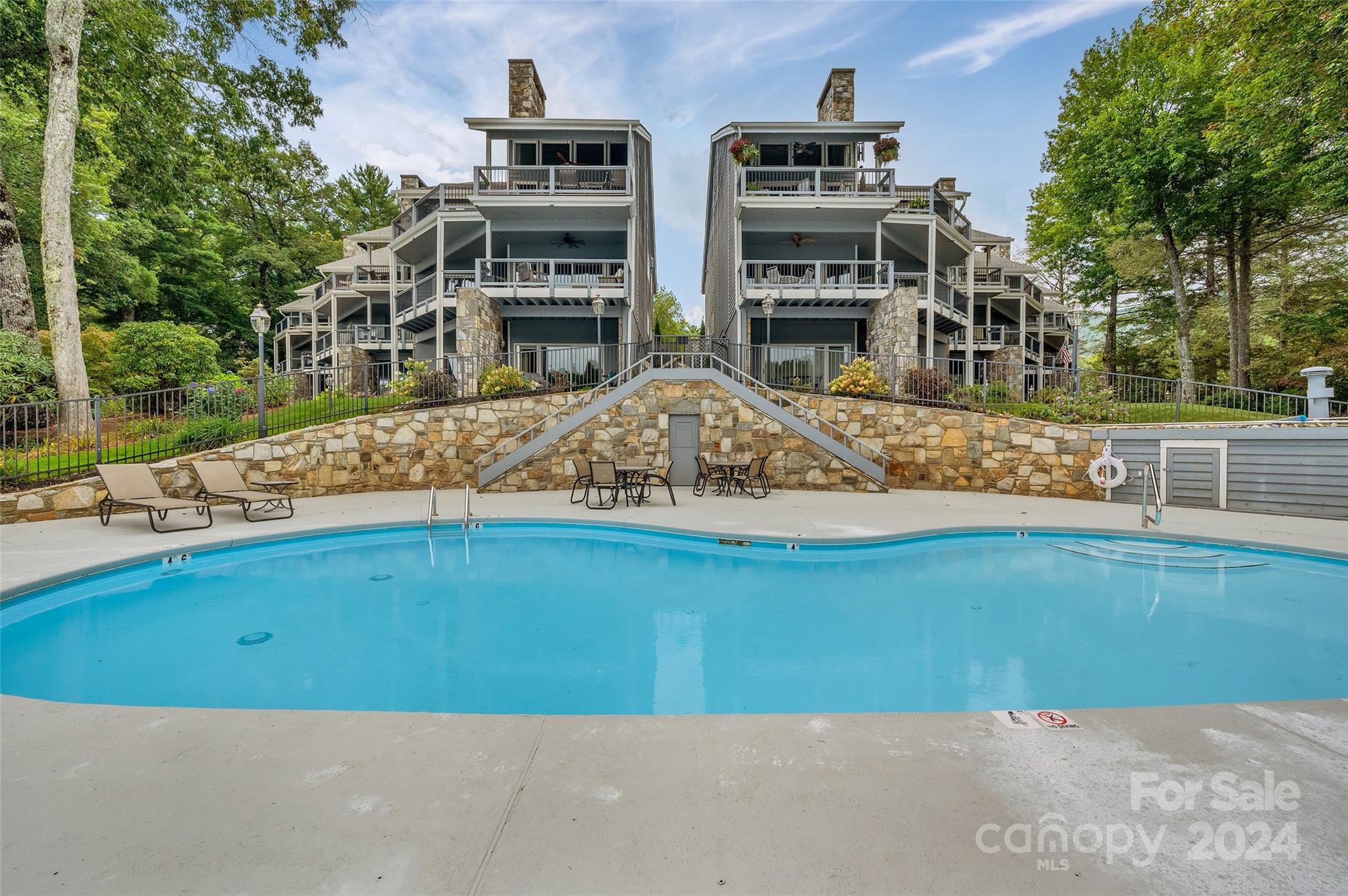 Lake Toxaway Estates - Residential