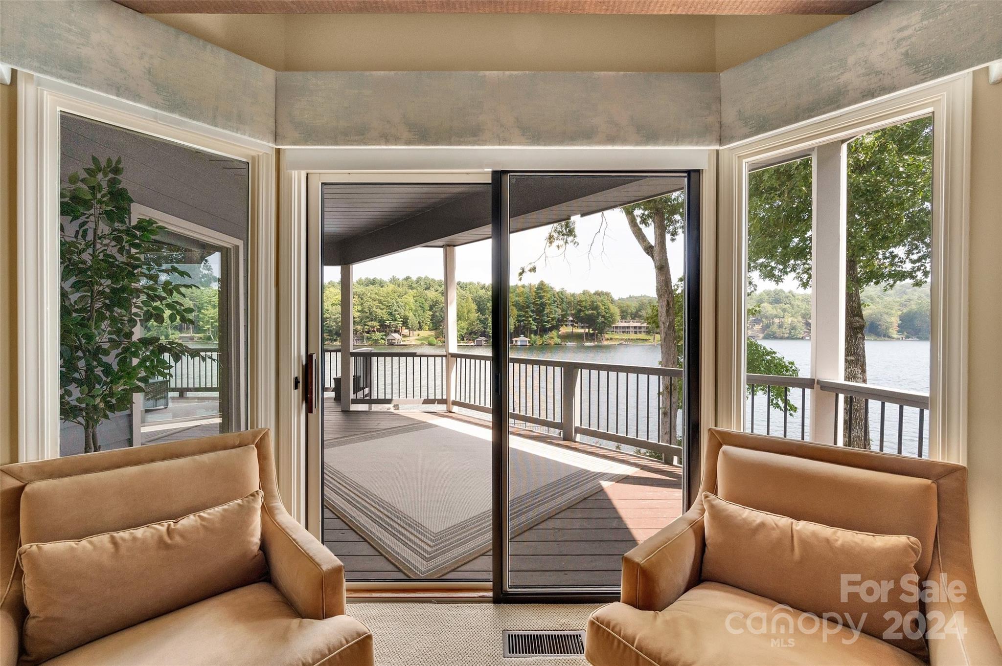 Lake Toxaway Estates - Residential