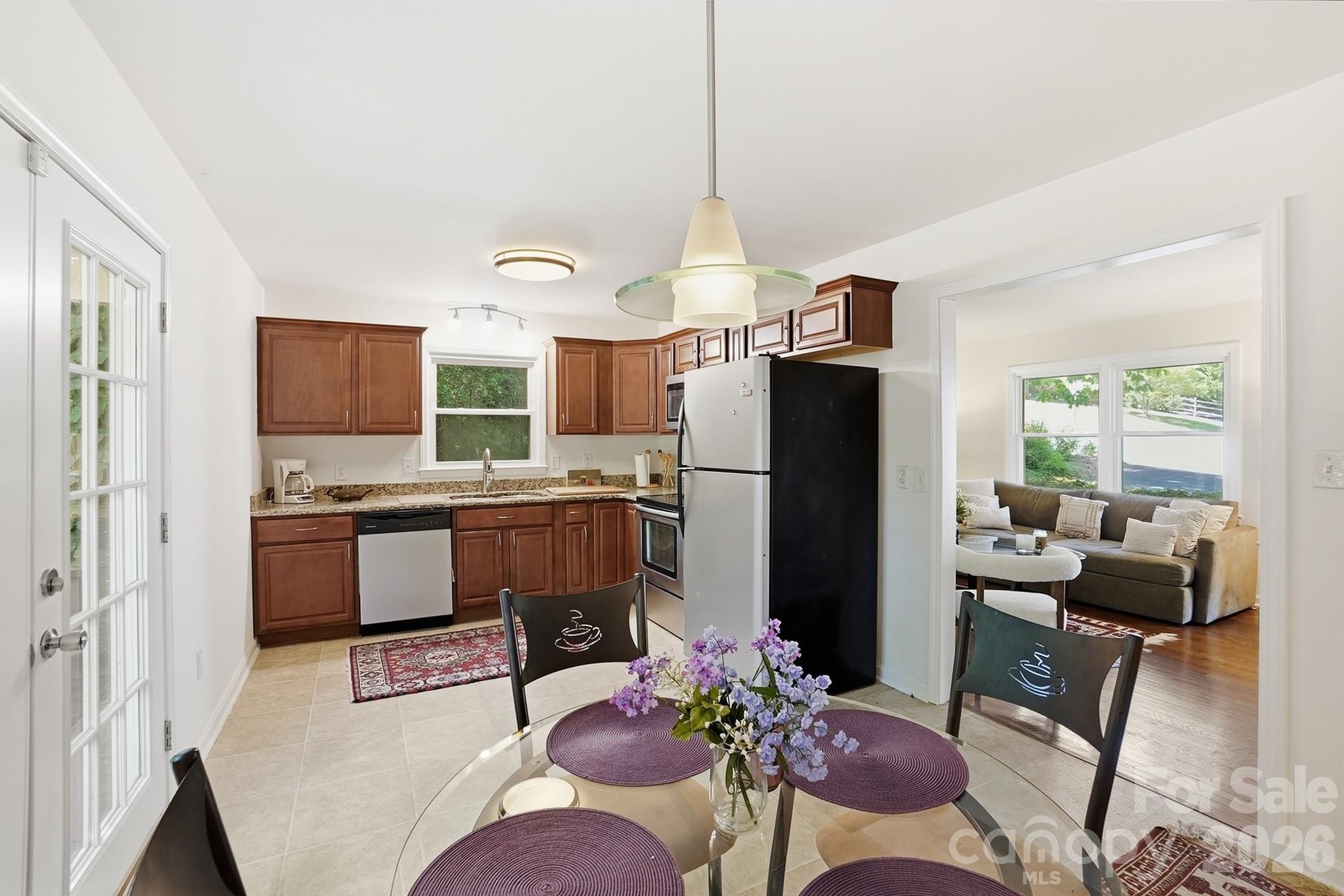 5000 Glenbrier Drive