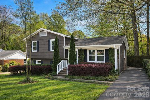 Photo of 5000 Glenbrier Drive, Charlotte, NC 28212 (MLS # 4364700)